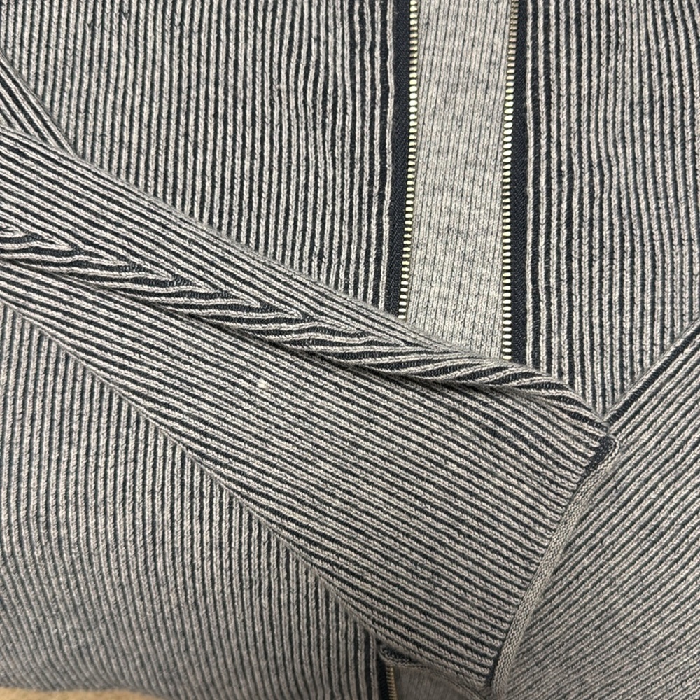 Wide Fable Ribbed Zip Up Jacket - Picture 4 of 5